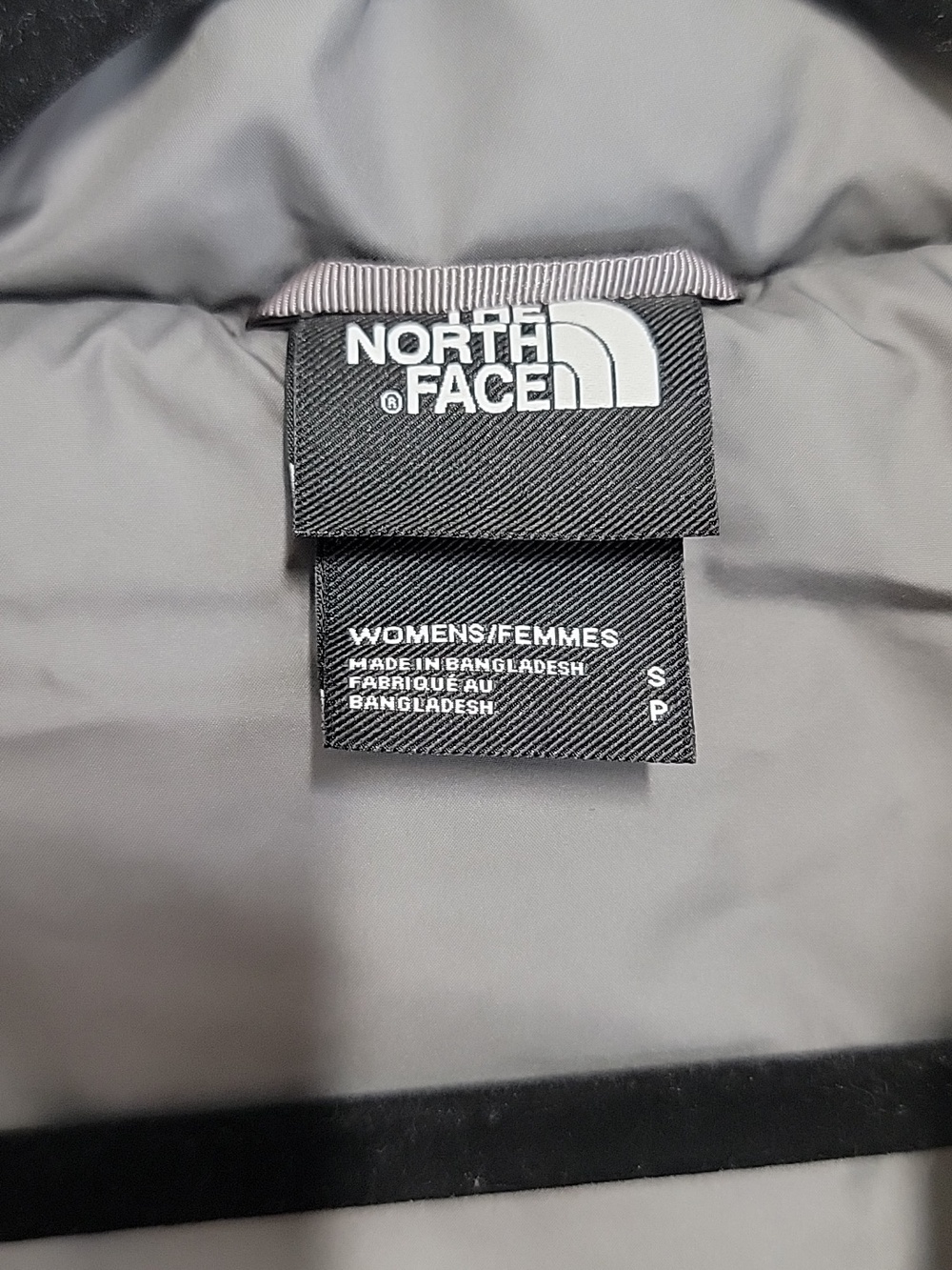 The North Face Aconcagua 3 Quilted Down Vest Womens Small - Picture 7 of 11